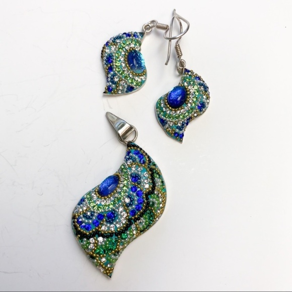 Peacock Colored Crystal Necklace Earring Set. Sterling 925. Blue Green Paisley
